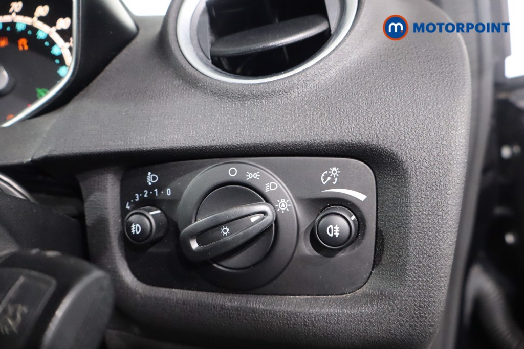 Used Ford Fiesta 2015 for sale - 76710311: Photo 27