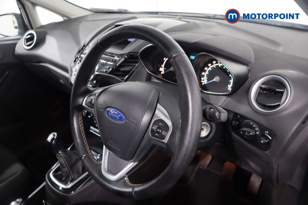 Used Ford Fiesta 2015 for sale - 76710311: Photo 29