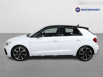 Used Audi A1 2022 for sale - 77676792: Photo