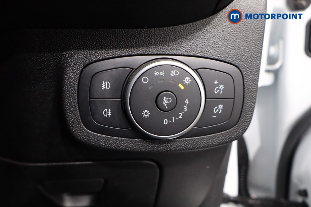 Used Ford Fiesta 2020 for sale - 76394816: Photo 29