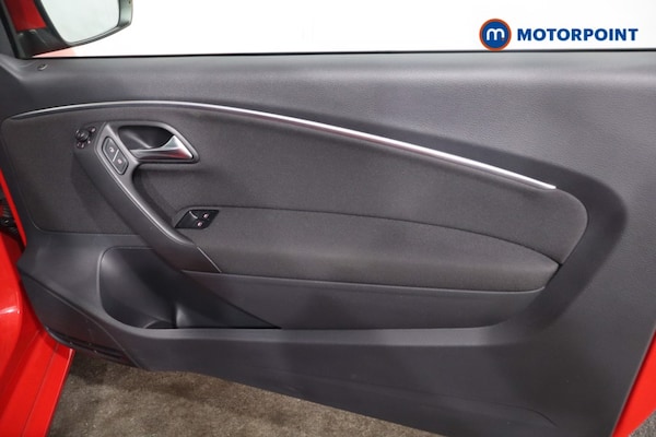 Used Volkswagen Polo 2017 for sale - 76303263: Photo 28