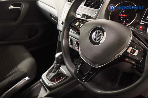 Used Volkswagen Polo 2017 for sale - 76303263: Photo 32