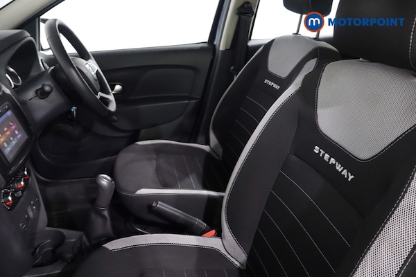 Used Dacia Sandero Stepway 2018 for sale - 76303262: Photo 12
