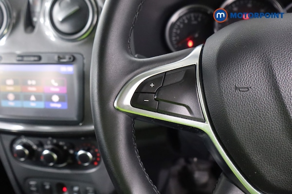 Used Dacia Sandero Stepway 2018 for sale - 76303262: Photo 15
