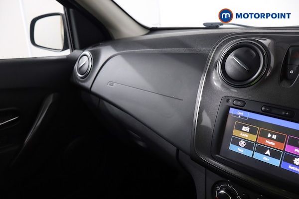 Used Dacia Sandero Stepway 2018 for sale - 76303262: Photo 25