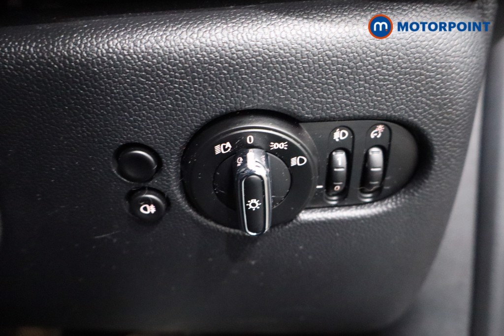 Used MINI Hatch 2021 for sale - 76096463: Photo 32