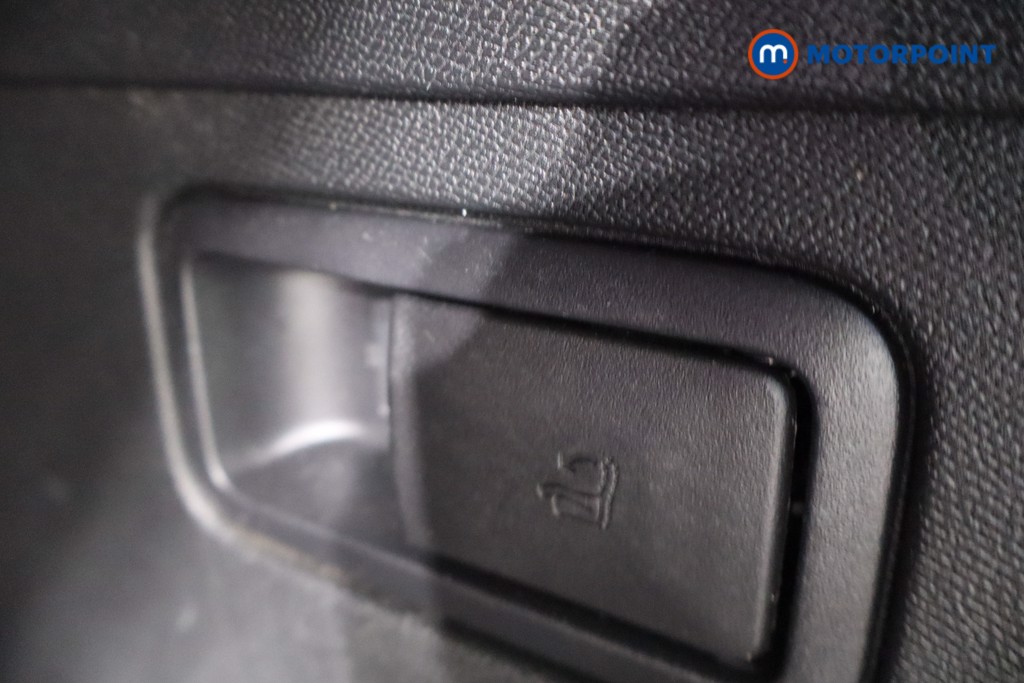 Used Peugeot 3008 2020 for sale - 77044241: Photo 44