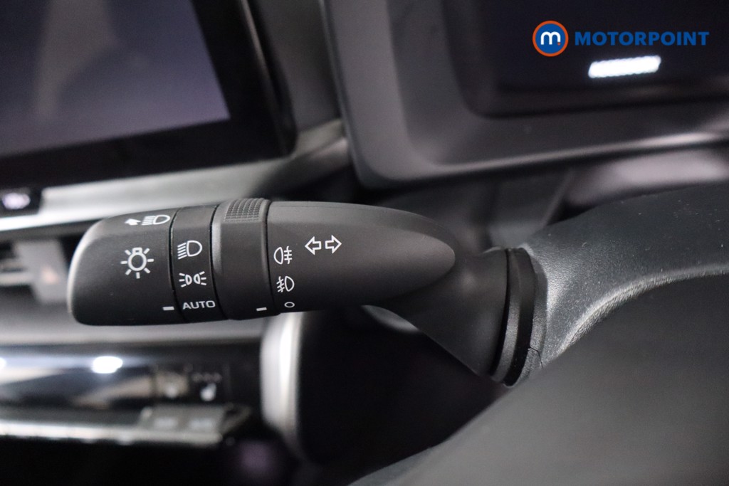 Used Toyota C-HR 2024 for sale - 77048204: Photo 28