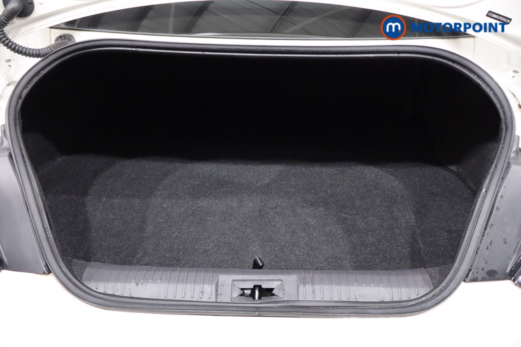 Used Toyota GR86 2023 for sale - 76405410: Photo 43