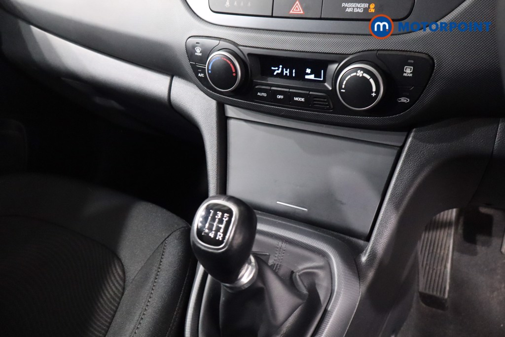 Used Hyundai i10 2017 for sale - 77834514: Photo 27