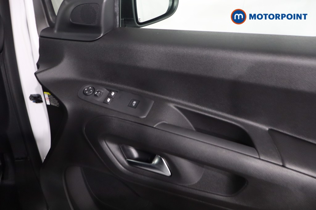 Used Peugeot Partner 2025 for sale - 78166610: Photo 32