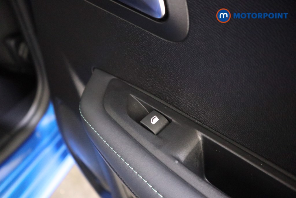 Used Peugeot 208 2023 for sale - 77270373: Photo 25