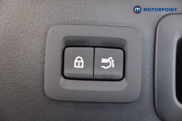 Used Mazda CX-30 2023 for sale - 76252916: Photo 49