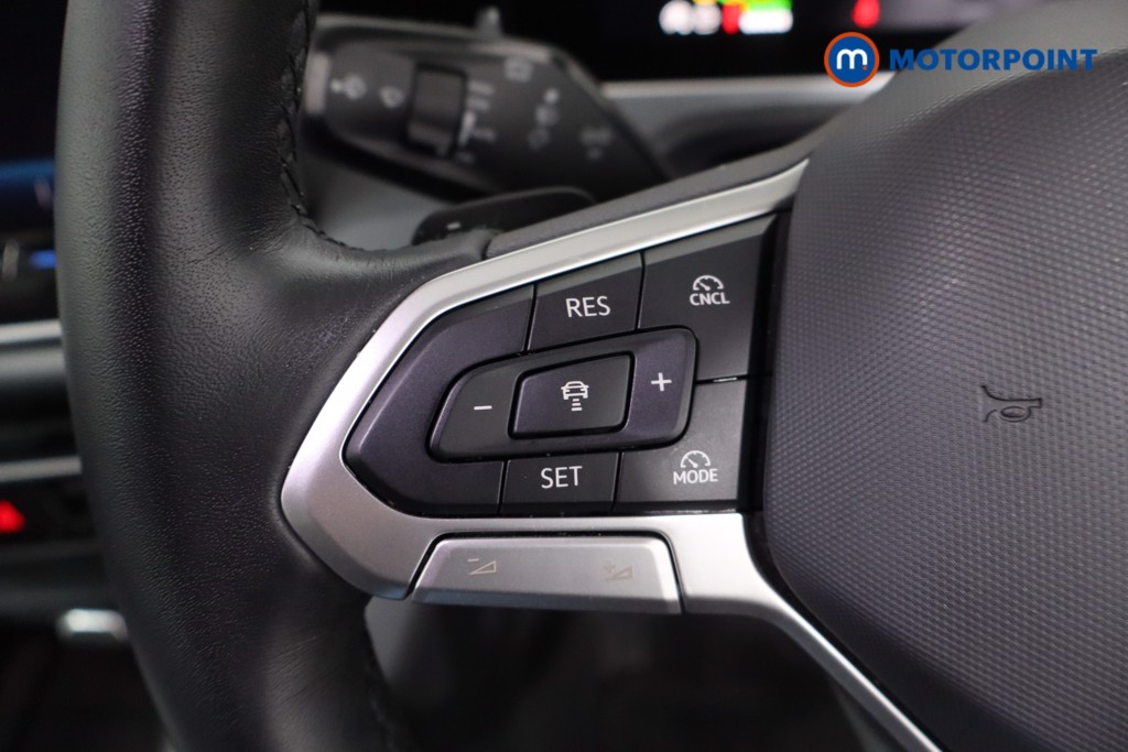 Used Volkswagen Passat 2025 for sale - 77417925: Photo 15