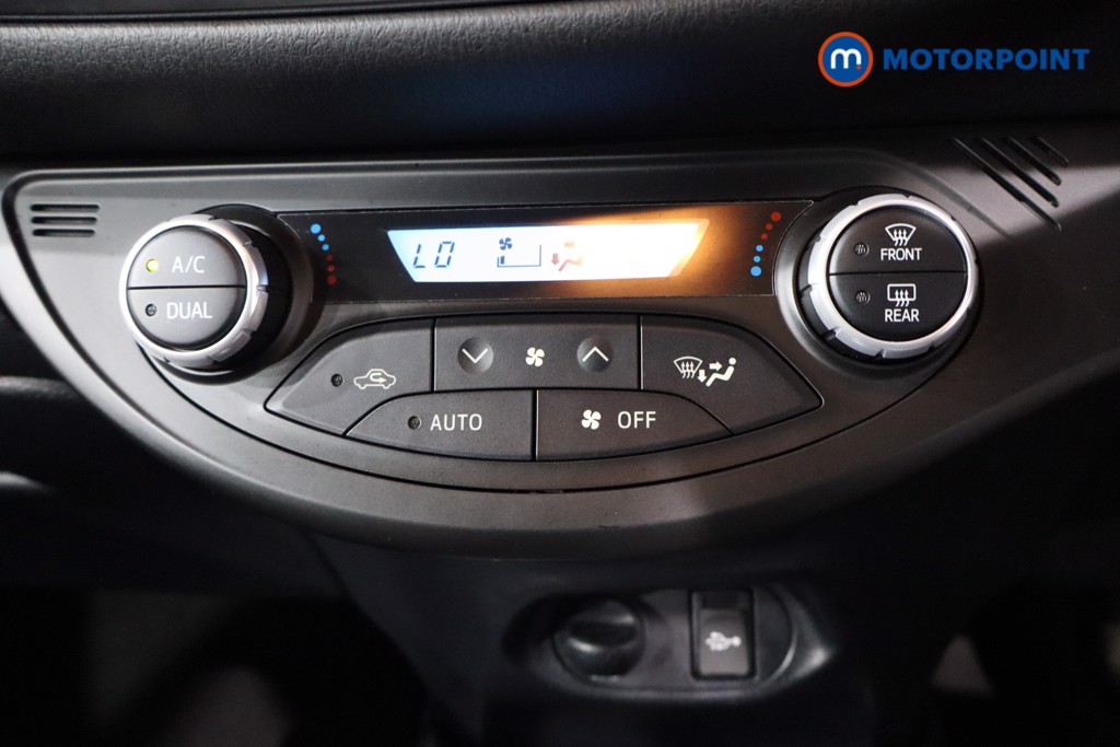 Used Toyota Yaris 2020 for sale - 76491768: Photo 29