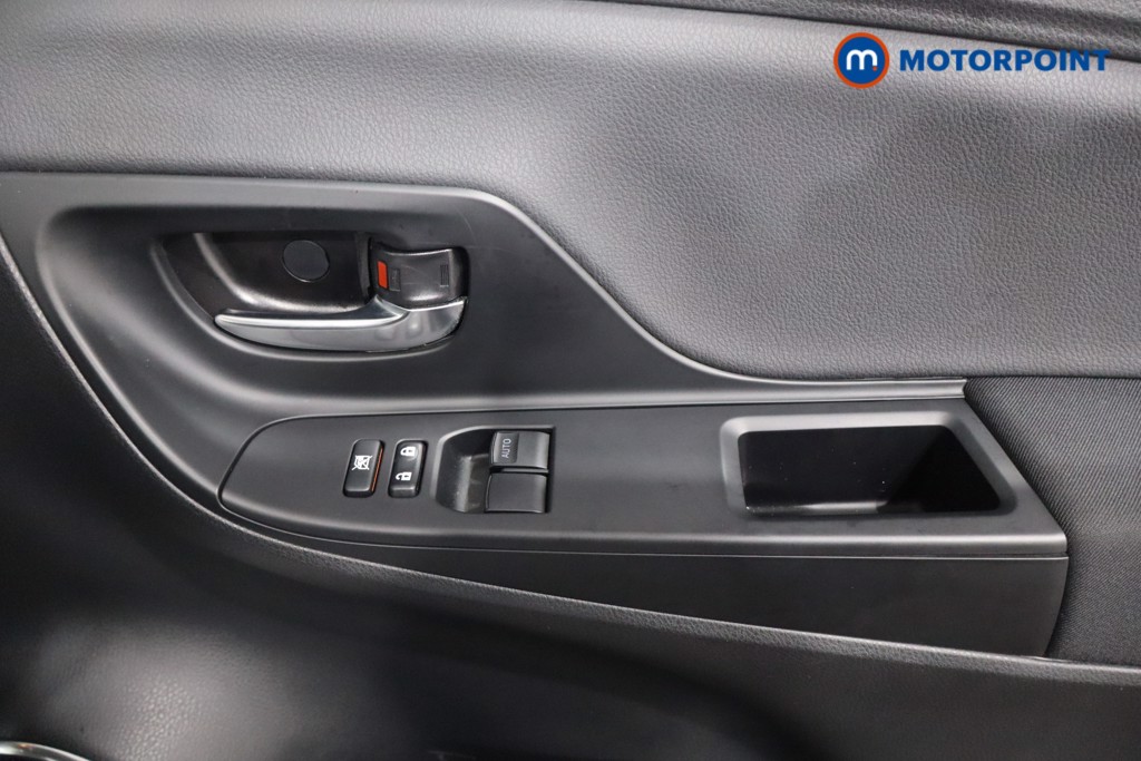 Used Toyota Yaris 2020 for sale - 76491768: Photo 31