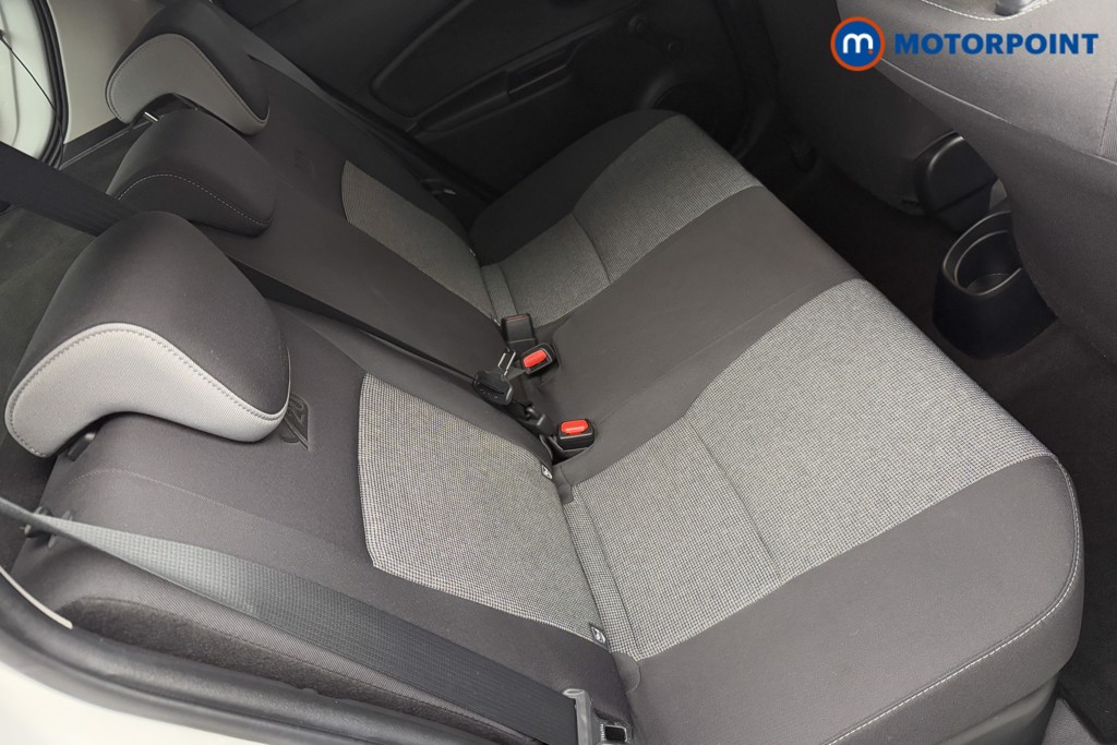 Used Toyota Yaris 2020 for sale - 76491768: Photo 34