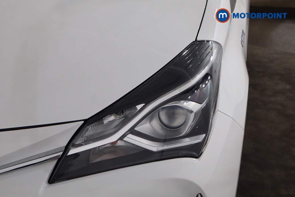 Used Toyota Yaris 2020 for sale - 76491768: Photo 35