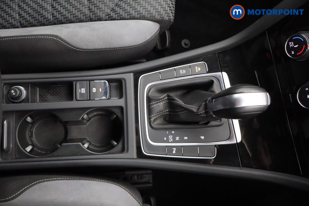 Used Volkswagen Golf 2018 for sale - 76581138: Photo 15