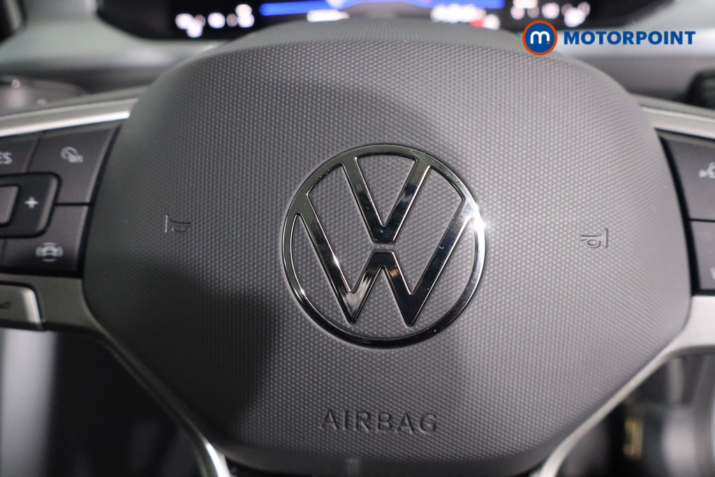 Used Volkswagen T-Roc 2023 for sale - 77946487: Photo 21