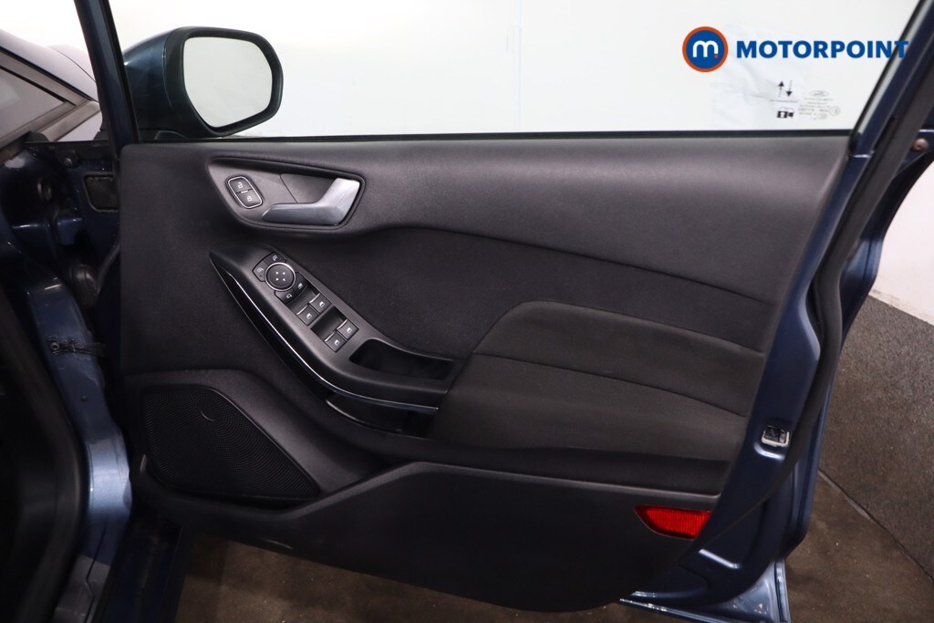 Used Ford Fiesta 2020 for sale - 78143983: Photo 32