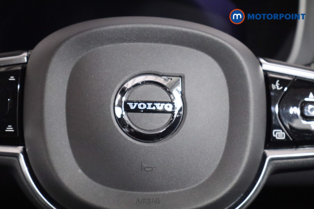 Used Volvo XC60 2023 for sale - 76710405: Photo 17