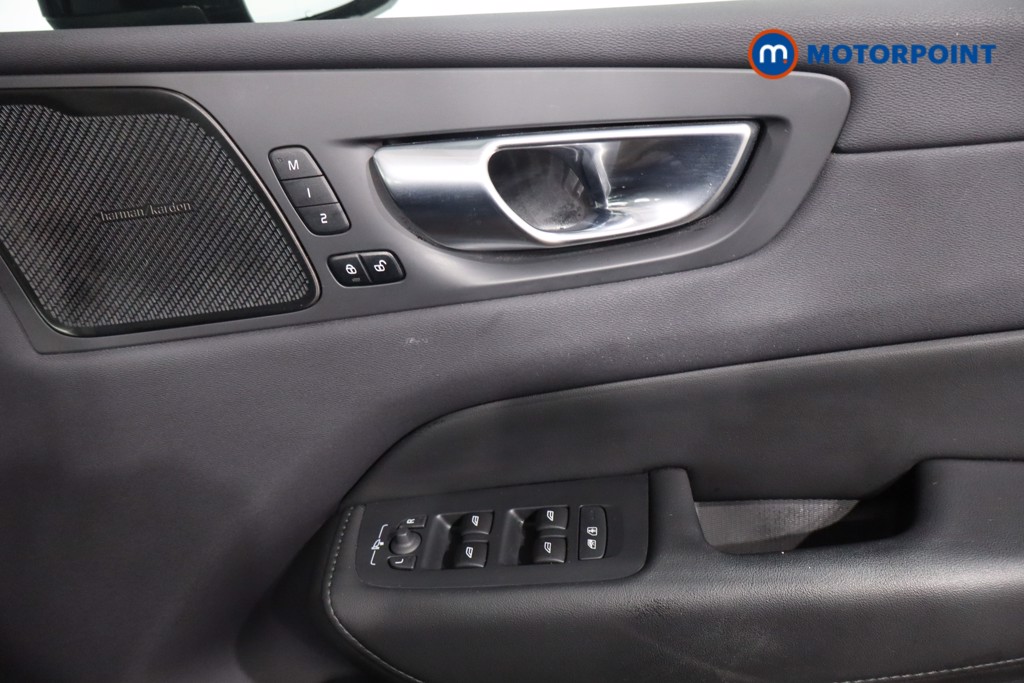 Used Volvo XC60 2023 for sale - 76710405: Photo 20