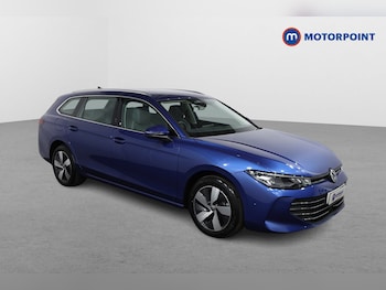 Volkswagen - Passat