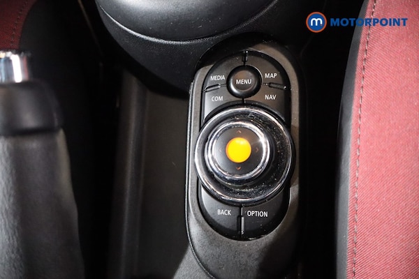 Used MINI Hatch 2019 for sale - 76206410: Photo 24
