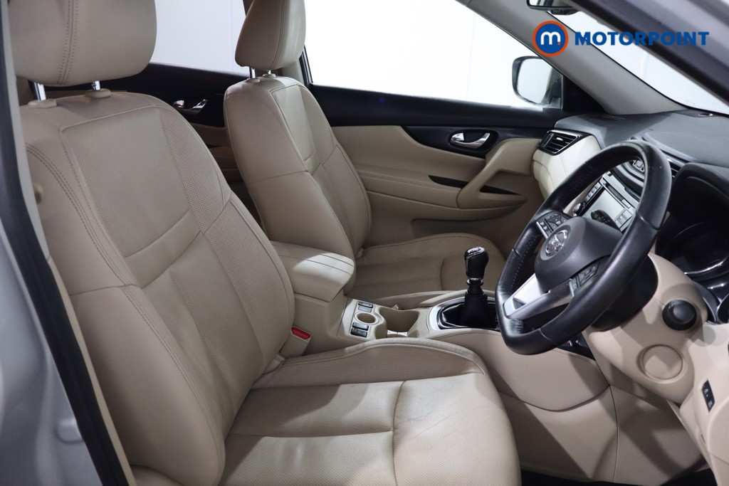 Used Nissan X-Trail 2018 for sale - 77553272: Photo 32