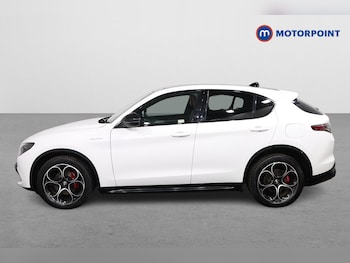 Used Alfa Romeo Stelvio 2023 for sale - 78091453: Photo