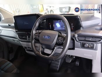 Used Ford Transit Custom 2024 for sale - 76170967: Photo