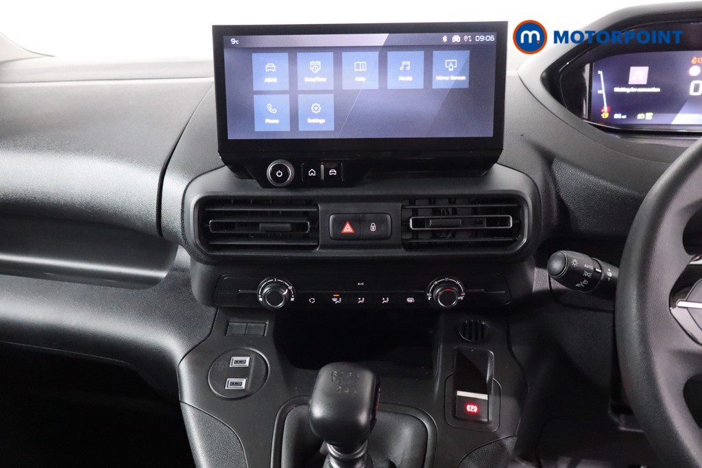 Used Peugeot Partner 2024 for sale - 77048190: Photo 25