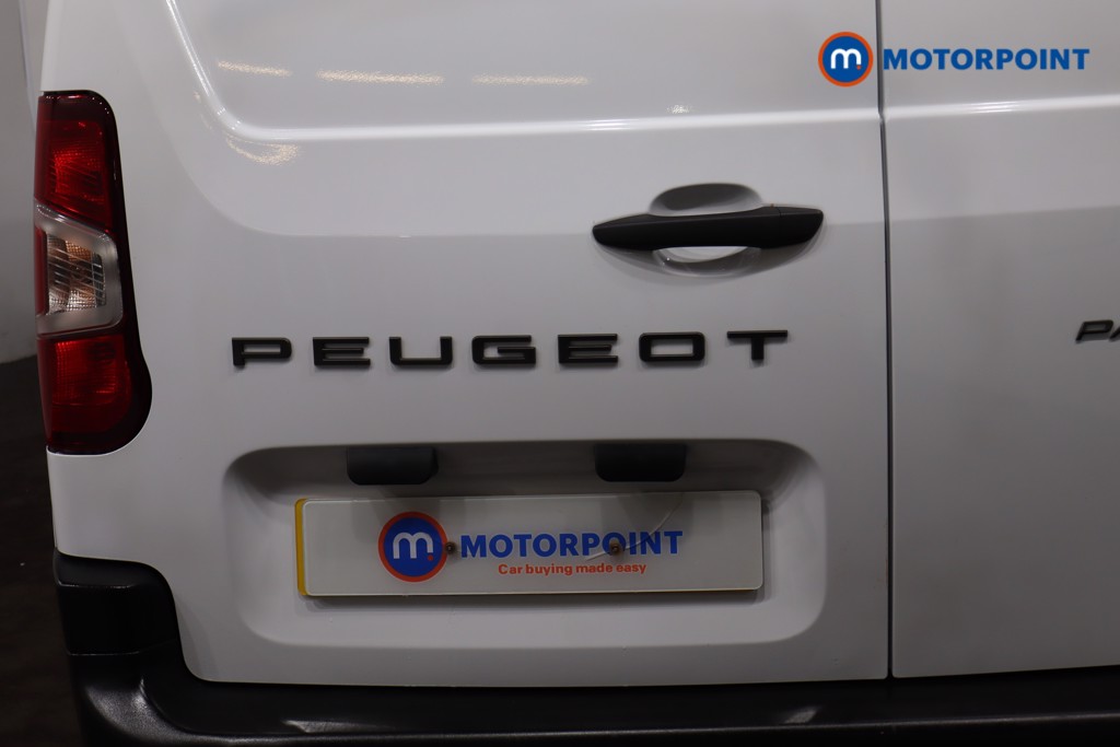 Used Peugeot Partner 2024 for sale - 77048190: Photo 41