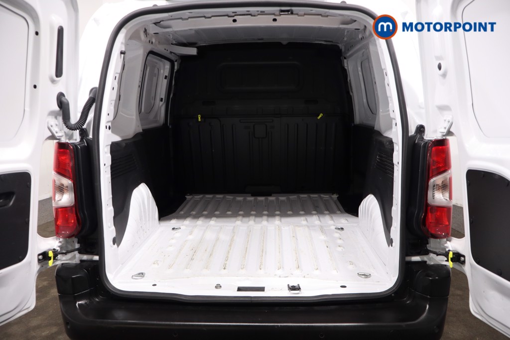 Used Peugeot Partner 2024 for sale - 77048190: Photo 44