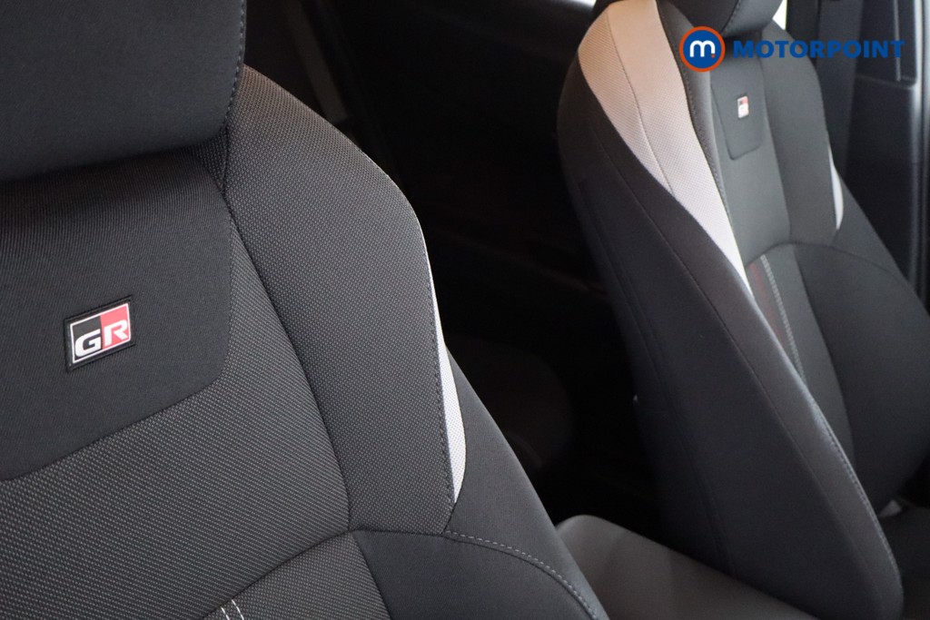 Used Toyota C-HR 2023 for sale - 77286555: Photo 31