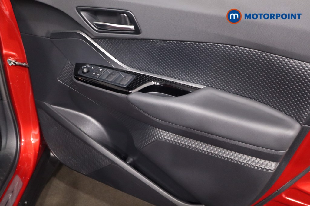 Used Toyota C-HR 2023 for sale - 77286555: Photo 32