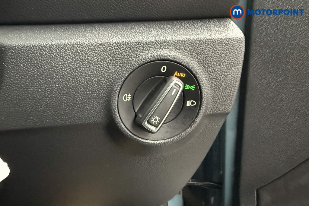 Used Volkswagen T-Roc 2023 for sale - 78075038: Photo 23