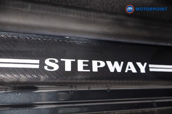 Used Dacia Sandero Stepway 2023 for sale - 76279111: Photo 28