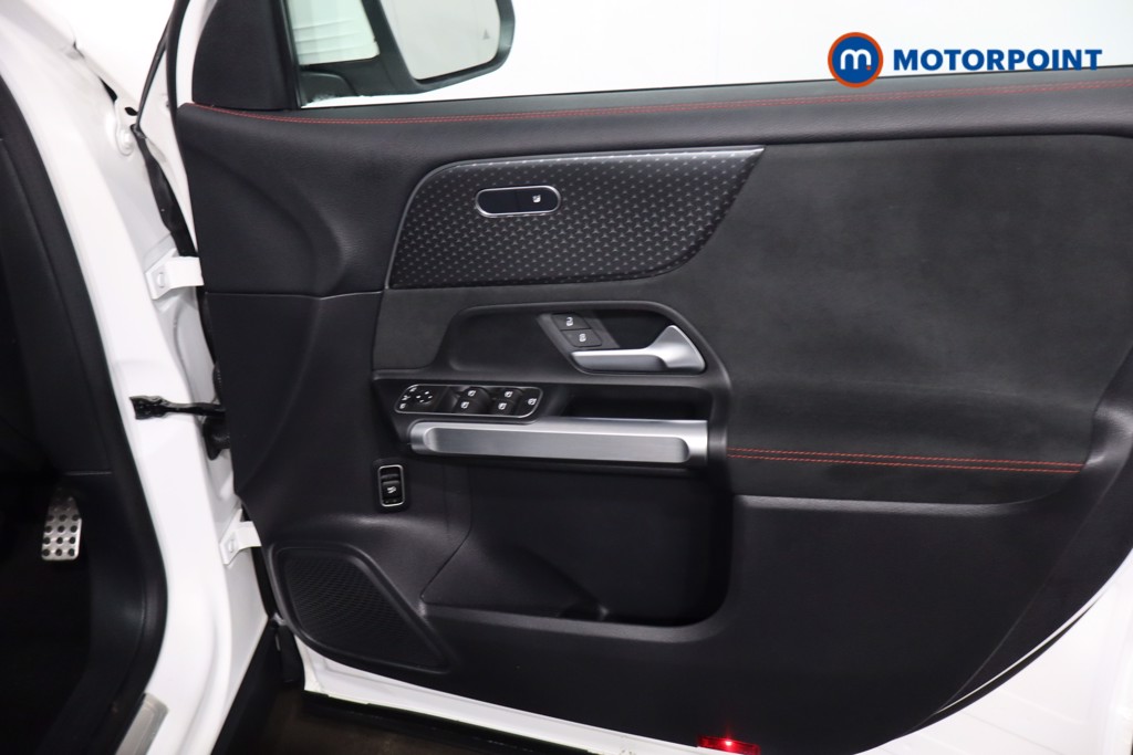 Used Mercedes-Benz EQB 2024 for sale - 77297697: Photo 32