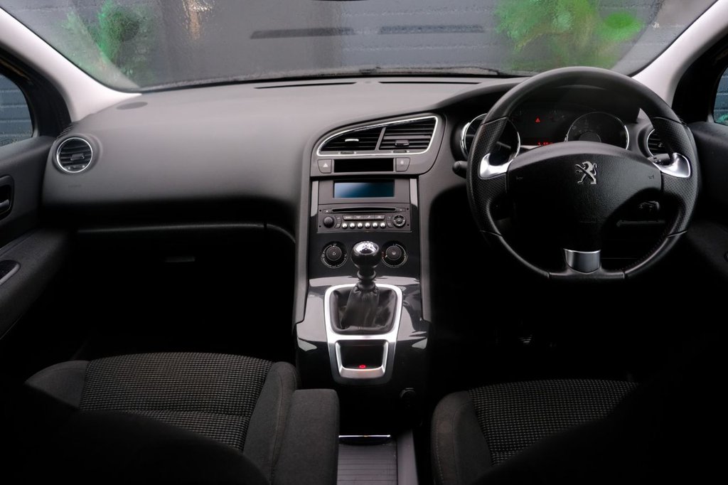 Used Peugeot 5008 2015 for sale - 77952277: Photo 10