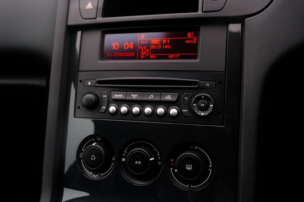 Used Peugeot 5008 2015 for sale - 77952277: Photo 15