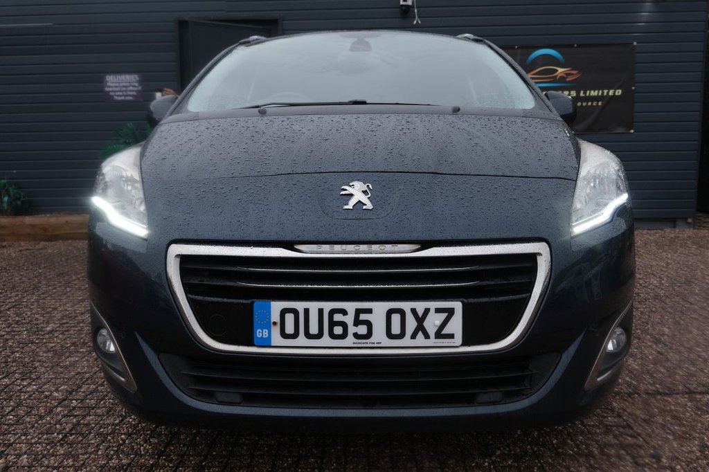 Used Peugeot 5008 2015 for sale - 77952277: Photo 2