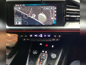 Used Audi Q4 e-tron 2022 for sale - 78418490: Photo