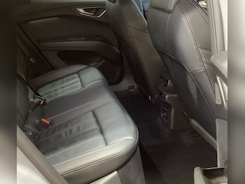 Used Audi Q4 e-tron 2022 for sale - 78418490: Photo