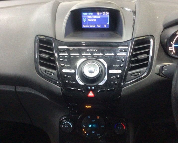 Used Ford Fiesta 2014 for sale - 77583030: Photo 2