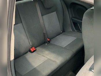 Used Ford Fiesta 2010 for sale - 78672032: Photo