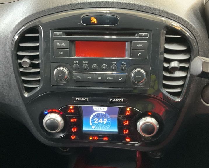 Used Nissan Juke 2010 for sale - 77302669: Photo 9