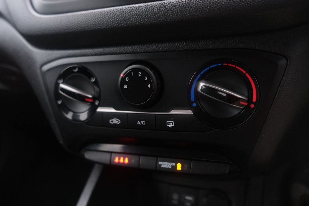 Used Hyundai i20 2017 for sale - 77849601: Photo 19