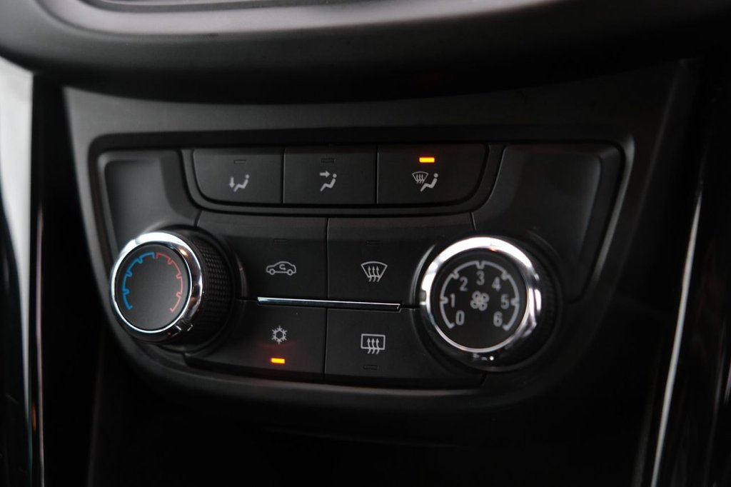 Used Vauxhall Zafira Tourer 2013 for sale - 77582979: Photo 23